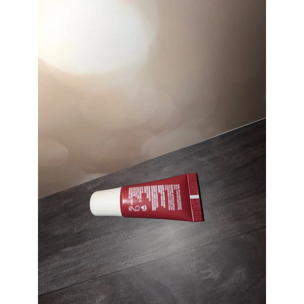 Summer Fridays Lip Butter Balm Cherry